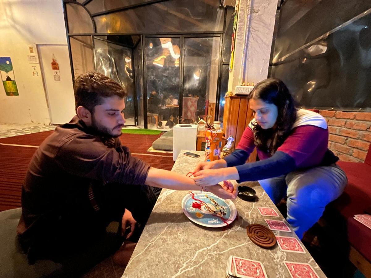 Thepahadians Food & Stay Jibhi Экстерьер фото